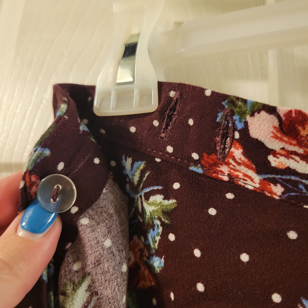 Aeropostale Burgundy Floral And Polka Dot Wrap Skirt - Picture 4 of 5